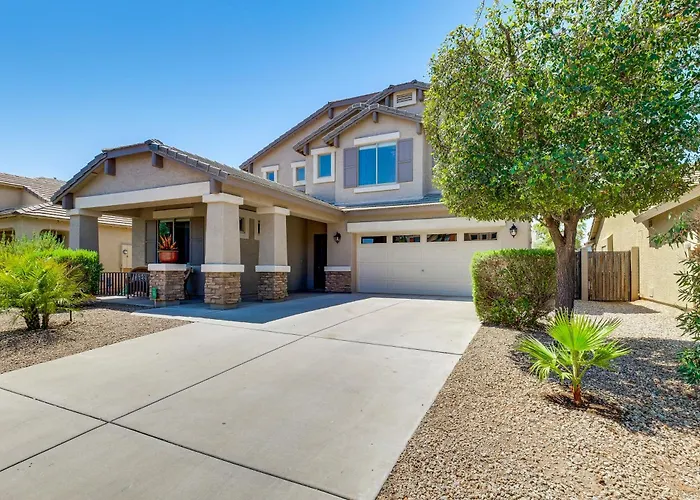 Family Oasis: Game & Patio! * Maricopa